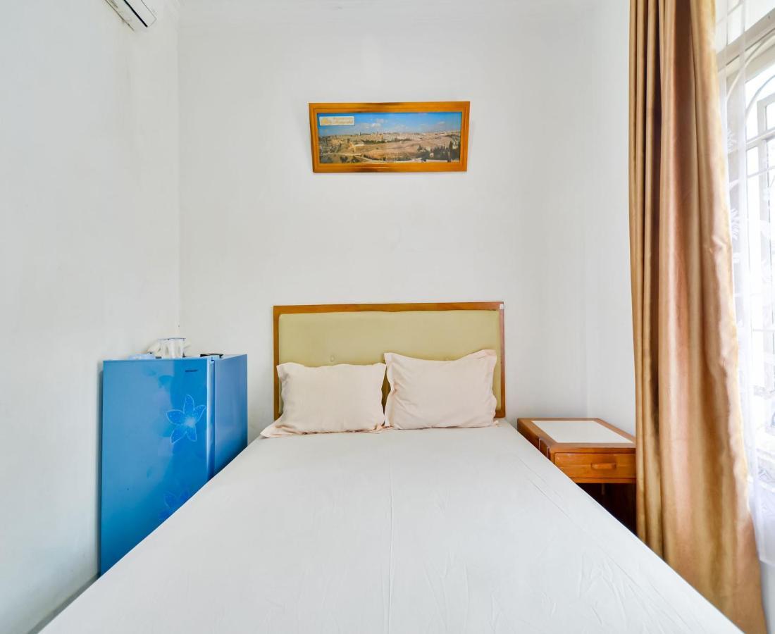 New Mojopahit Hotel *